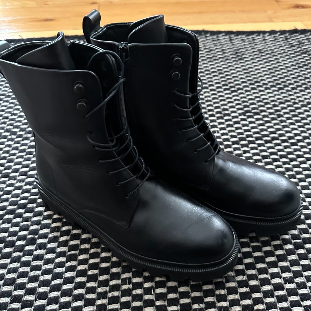 KOIO Cortina Leather Boot - Size 40